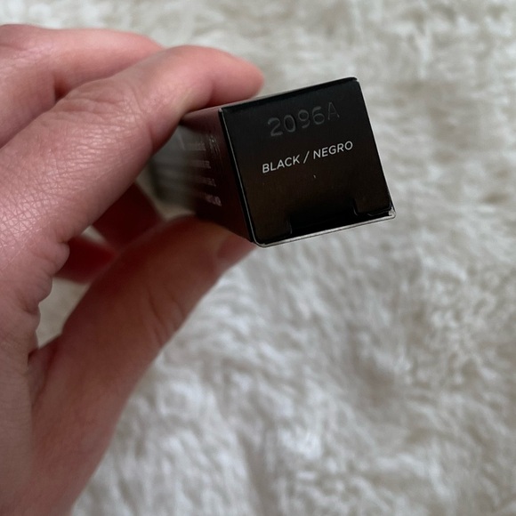 Monarca Mascara in Black - Picture 3 of 3